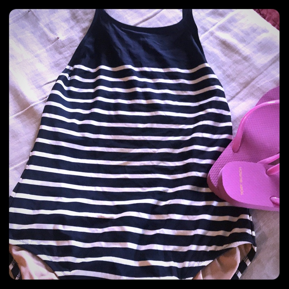 NWOT JCrew swimsuit. Never worn!!